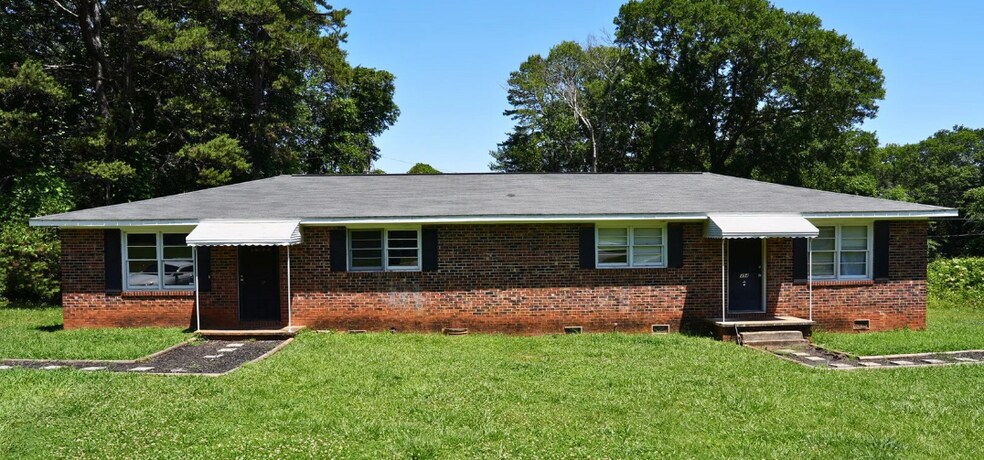 394 Sequoia Dr, Spartanburg, SC à vendre - Photo principale – Image 1 sur 2