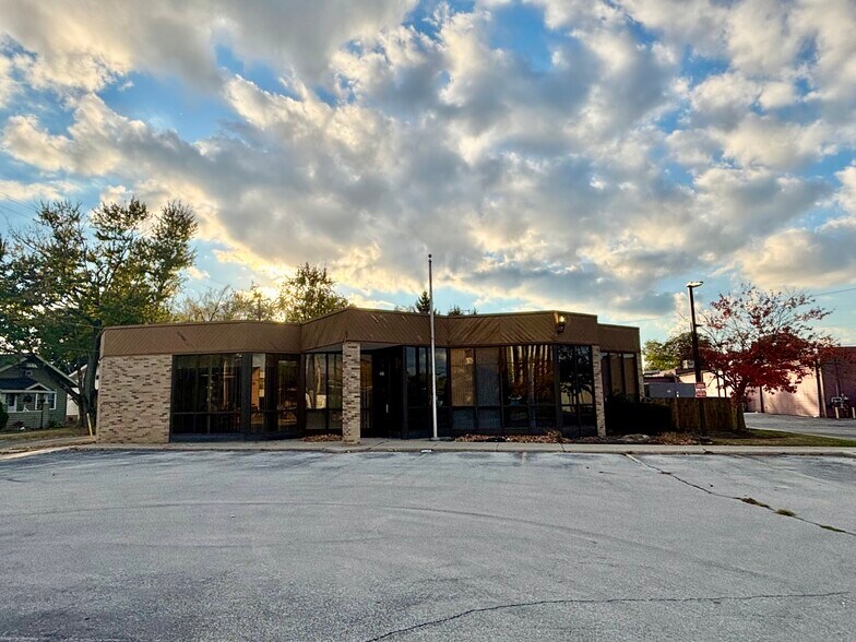 1103-1225 W State Blvd, Fort Wayne, IN à louer - Photo de l’immeuble – Image 2 sur 14