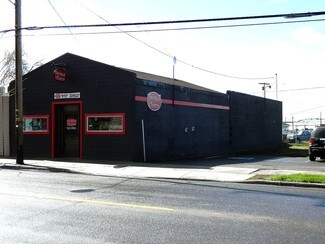 Plus de détails pour 162 E Main St, Klamath Falls, OR - Local commercial à vendre