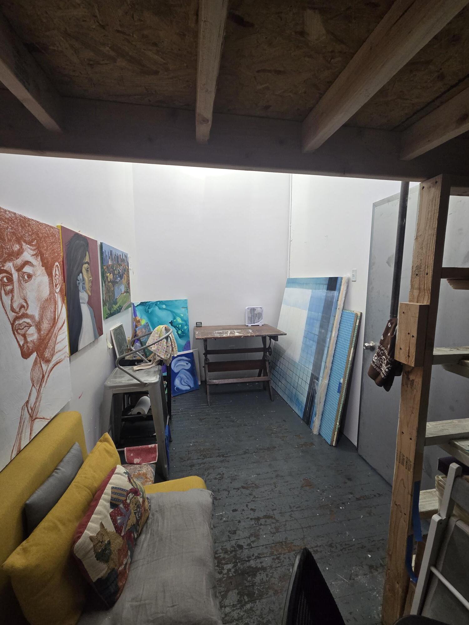 1027 Grand St, Brooklyn, NY à louer Photo intérieure– Image 1 sur 3