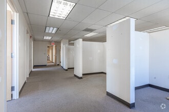 25 E Salem St, Hackensack, NJ à vendre Photo intérieure– Image 2 sur 3