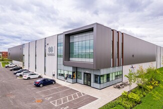 Plus de détails pour 425 Av Fouquet, Candiac, QC - Industriel/Logistique à louer