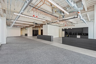 1015 2nd Ave, Seattle, WA à louer Photo intérieure– Image 2 sur 9