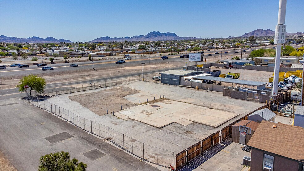 721 E Lake Mead Pkwy, Henderson, NV à vendre - Photo de l’immeuble – Image 1 sur 25