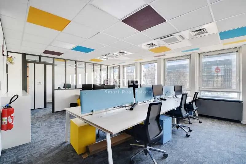 58 Avenue Charles De Gaulle, Neuilly-sur-Seine à louer - Photo intérieure – Image 1 sur 20