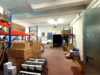 Plus de détails pour Industriel/Logistique à vendre