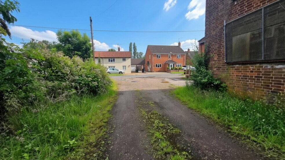 Bell Ln, Saham Toney à vendre - Photo de l’immeuble – Image 2 sur 3