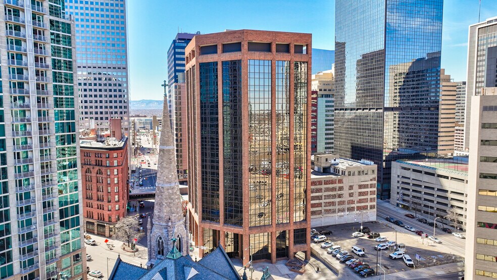 1801 Broadway, Denver, CO à louer - Photo de l’immeuble – Image 3 sur 15