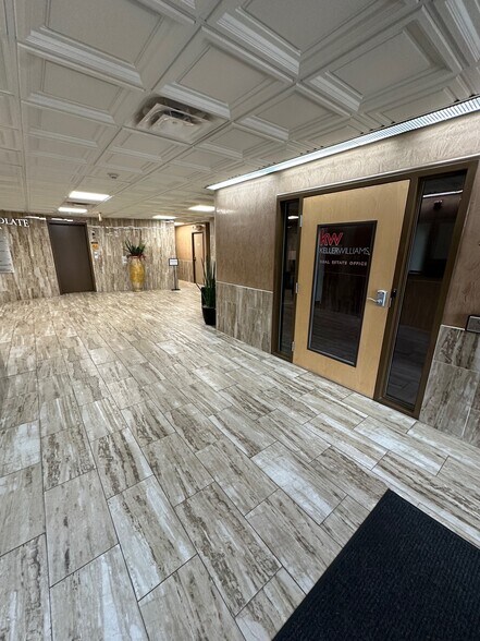 1135 E Chocolate Ave, Hershey, PA à louer - Photo de l’immeuble – Image 1 sur 15