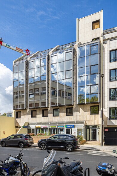 Bureau dans Boulogne-Billancourt à louer - Photo principale – Image 1 sur 1