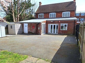 Plus de détails pour 14 High St, Godalming - Médical à louer