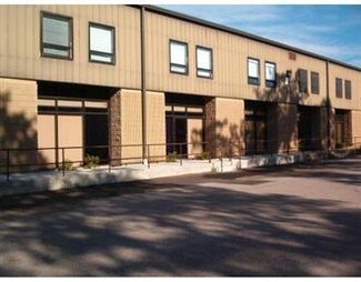 Plus de détails pour 125 High St, Mansfield, MA - Local d'activités à louer