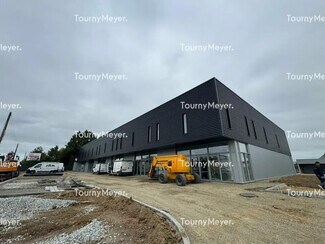 Plus de détails pour Local d'activités à louer