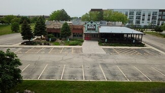 Plus de détails pour 535 Lakeview Pky, Vernon Hills, IL - Local commercial à louer