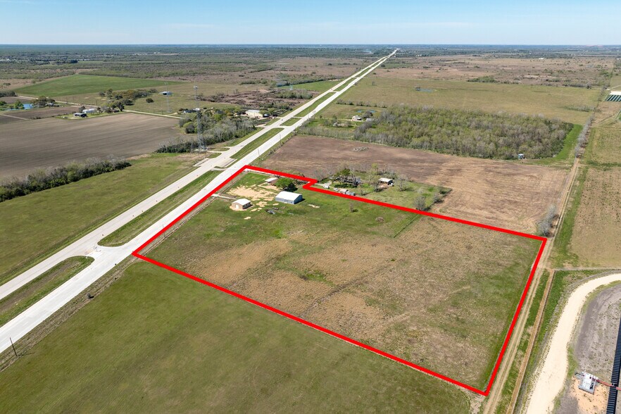 27427 Highway 36, Damon, TX à vendre - Photo de l’immeuble – Image 3 sur 39