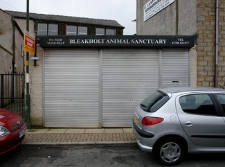 Plus de détails pour 3 Cross St, Accrington - Local commercial à louer