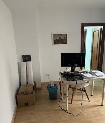 Bureau dans Cáceres, Cáceres à vendre - Photo de l’immeuble – Image 3 sur 4