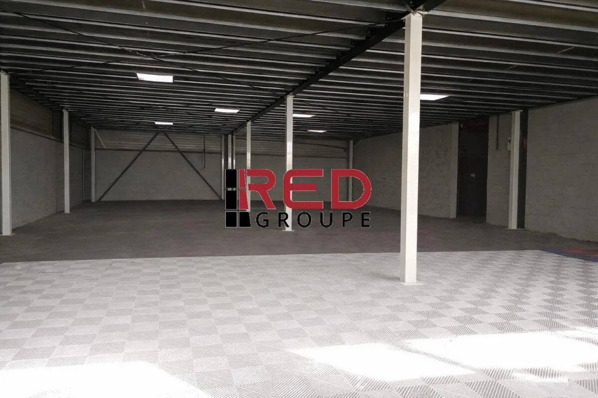 Local commercial dans Istres à louer Photo intérieure– Image 1 sur 4