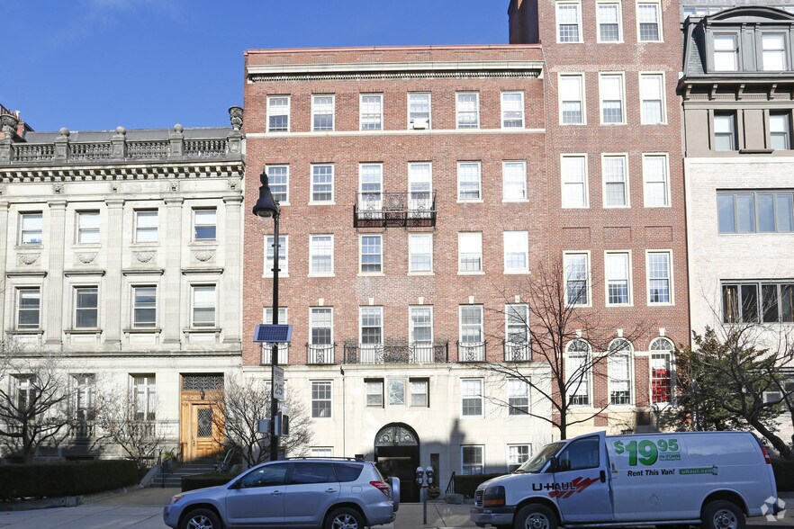 264 Beacon St, Boston, MA à louer - Photo de l’immeuble – Image 2 sur 3