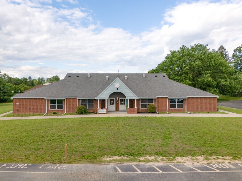1667 E Landis Ave, Vineland, NJ à vendre - Photo de l’immeuble – Image 2 sur 7