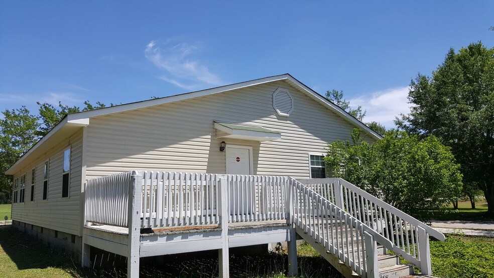 2725 Priceville Rd, Gilbert, SC à louer - Photo de l’immeuble – Image 2 sur 6