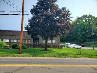 Plus de détails pour 105 Sanford St, Hamden, CT - Bureau à louer