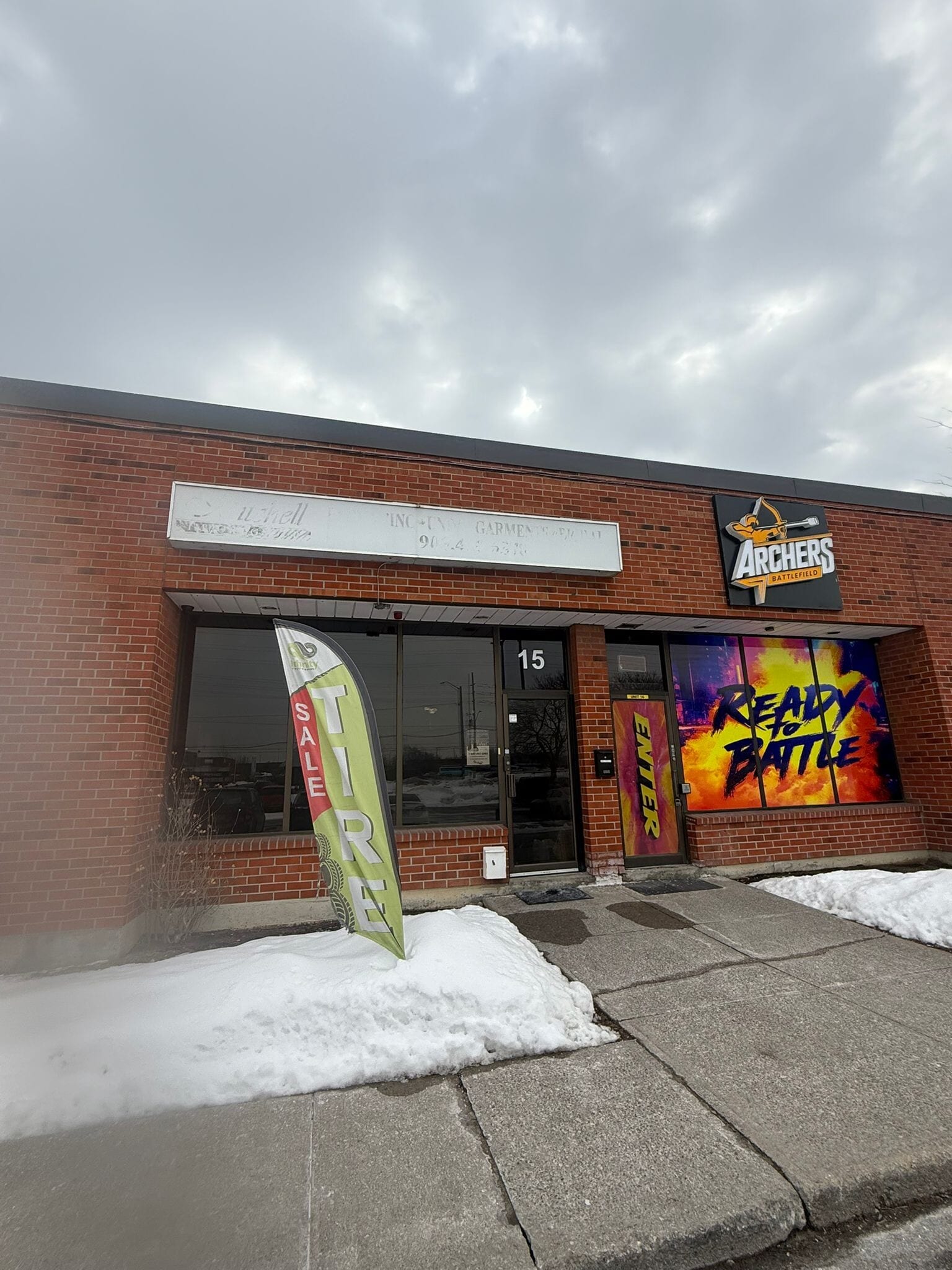 1735 Bayly St, Pickering, ON à louer Photo intérieure– Image 1 sur 7