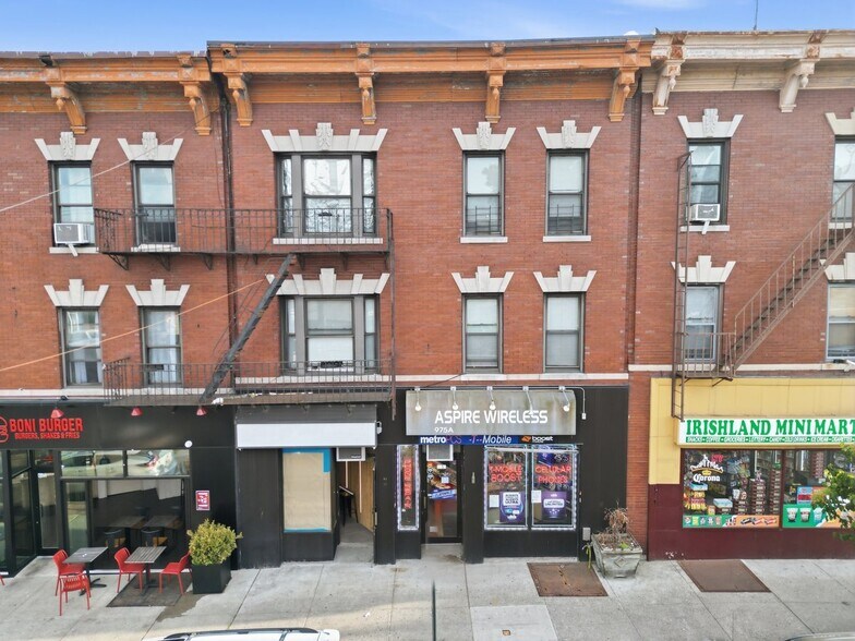 975 McLean Ave, Yonkers, NY à vendre - Photo de l’immeuble – Image 1 sur 20