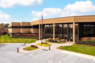 Plus de détails pour 2401 Pleasant Valley Rd, York, PA - Bureau à louer