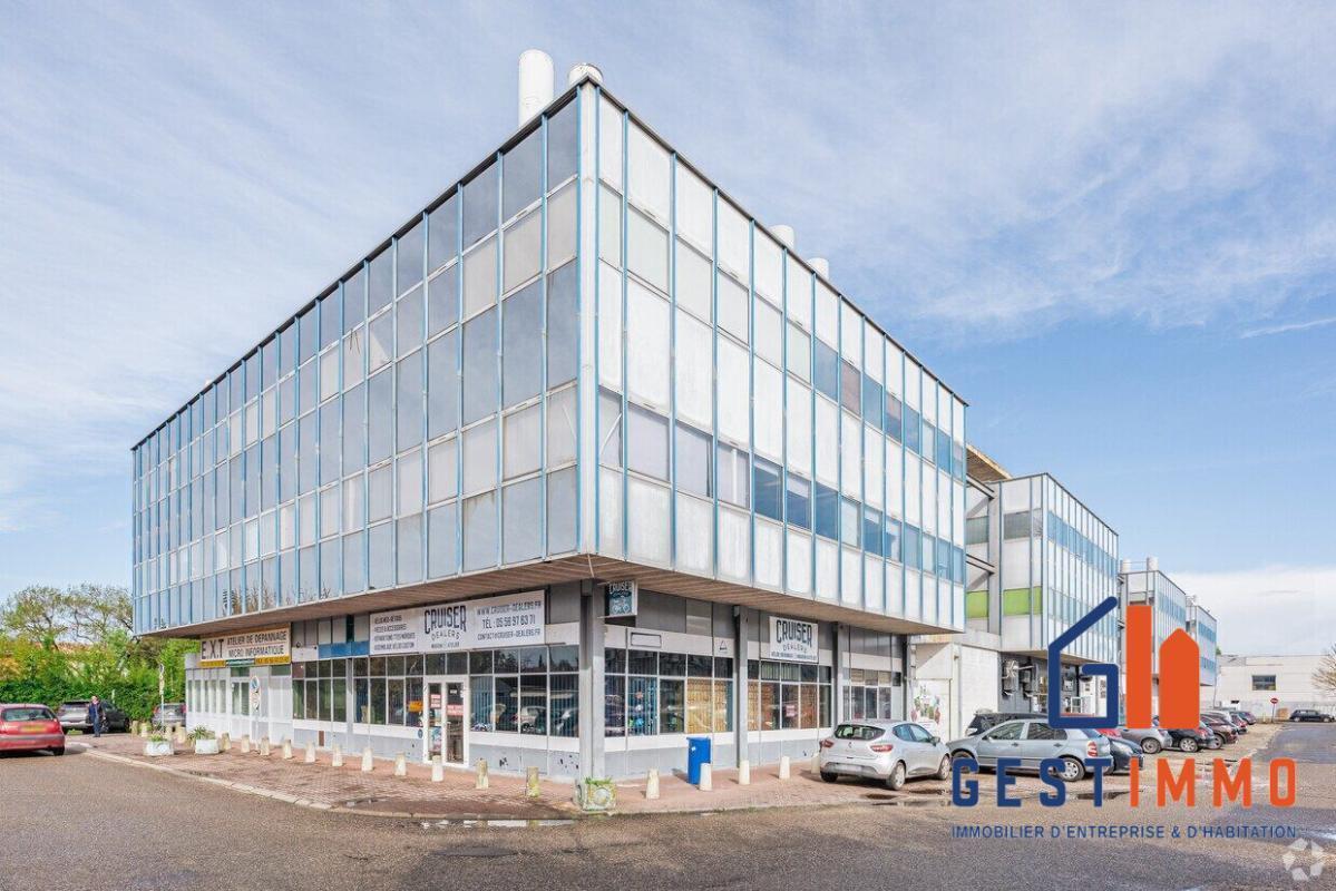 73 Avenue Du Chateau D'Eau, Mérignac à louer Photo de l’immeuble– Image 1 sur 8