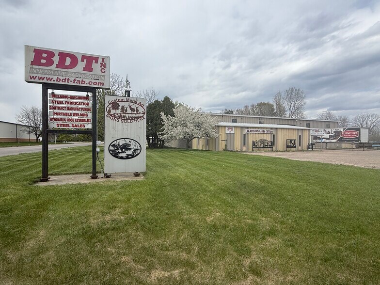 600 25th Ave N, Wisconsin Rapids, WI à vendre - Photo de l’immeuble – Image 3 sur 54