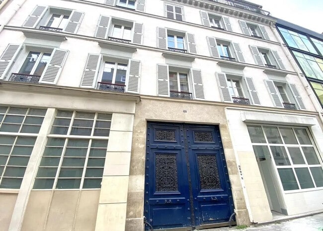 Plus de détails pour Local commercial à louer