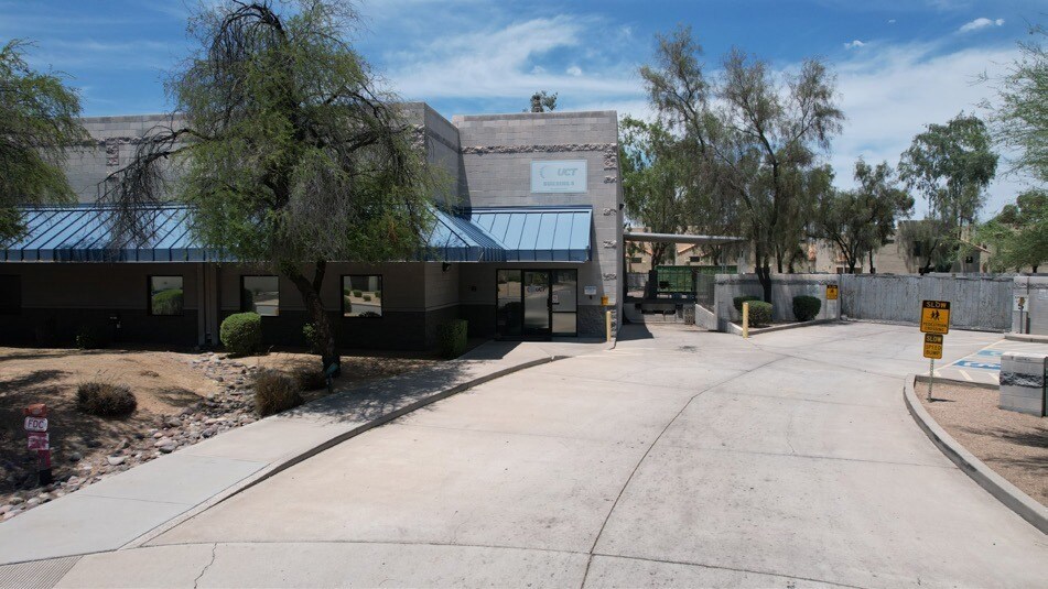 5740 W Oakland St, Chandler, AZ à vendre - Photo de l’immeuble – Image 2 sur 9