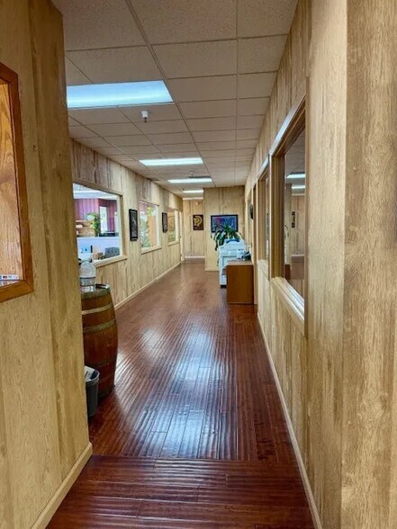 6550 Brem Ln, Gilroy, CA à louer - Photo intérieure – Image 3 sur 5