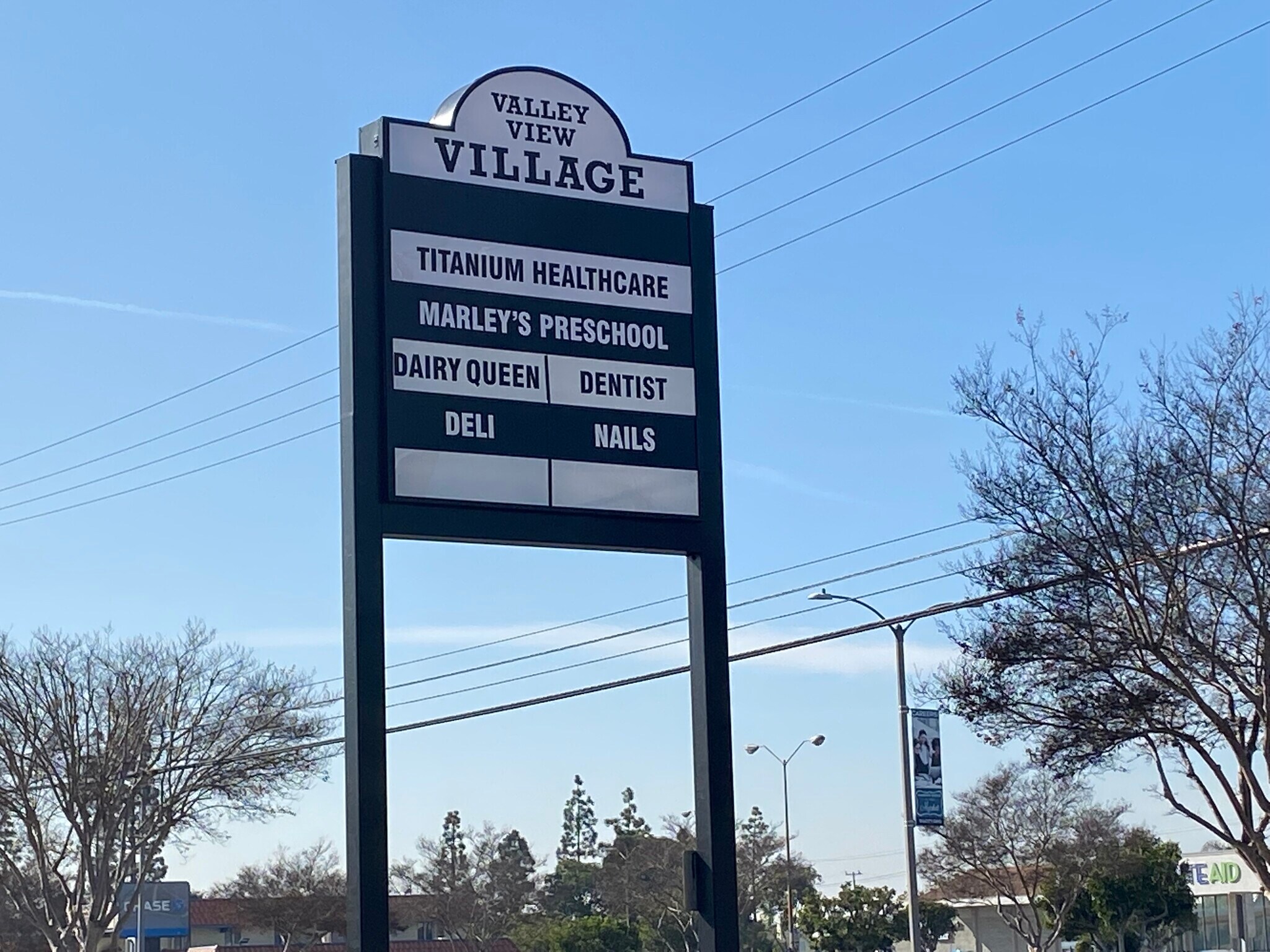 12500-12572 Valley View St, Garden Grove, CA à louer Photo principale– Image 1 sur 4