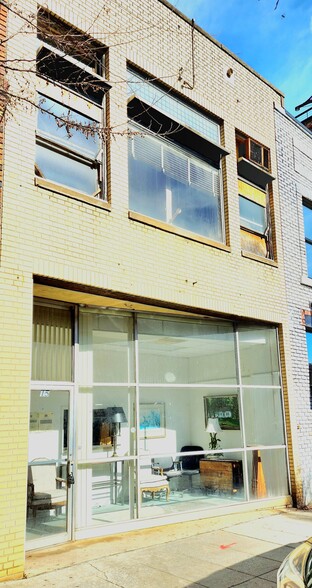 15 E Coffee St, Greenville, SC à louer - Photo de l’immeuble – Image 2 sur 2