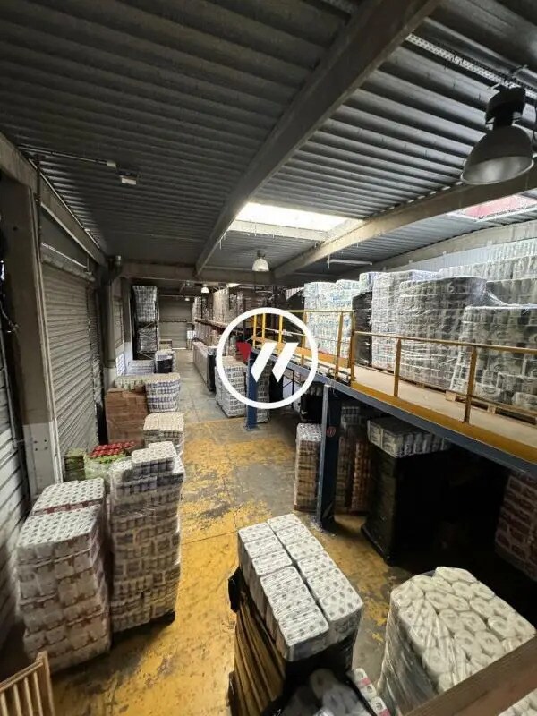 Local d'activités dans Sarcelles à vendre Photo de l’immeuble– Image 1 sur 13