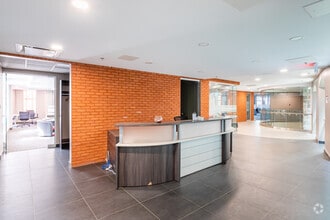179 Prom Du Portage, Gatineau, QC à louer Photo intérieure– Image 2 sur 9