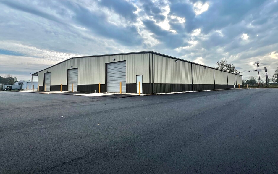 1570 Parker Ln, Enterprise, AL à louer - Photo de l’immeuble – Image 2 sur 4