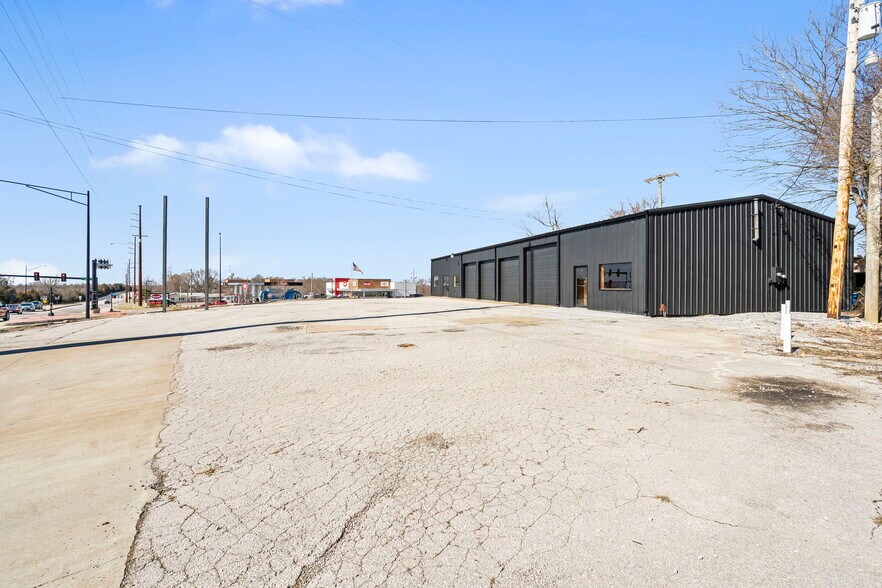 203 South St, Ozark, MO à vendre - Photo de l’immeuble – Image 2 sur 20