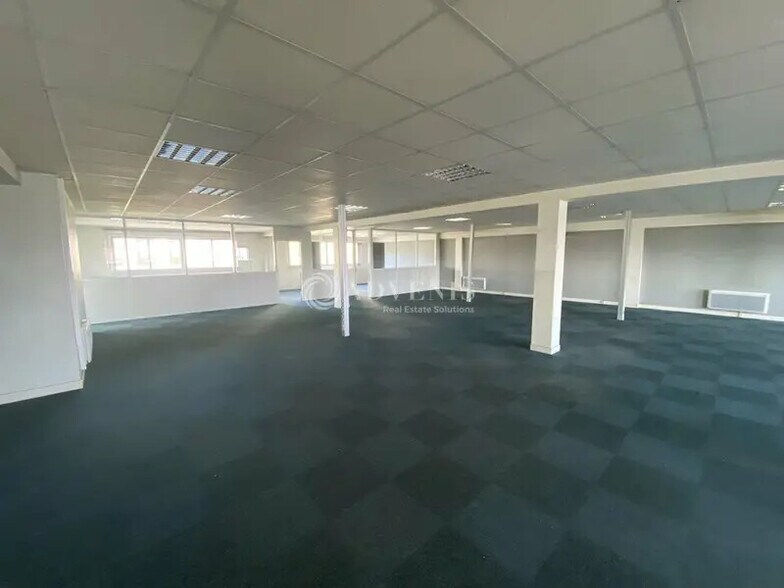 Bureau dans Neuilly-Plaisance à louer - Photo intérieure – Image 1 sur 14