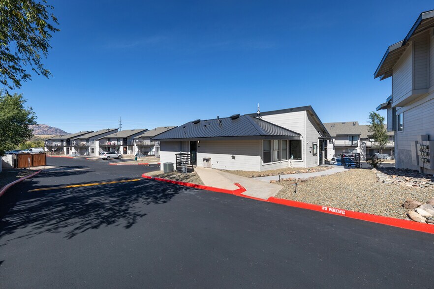 3161 Willow Creek Rd, Prescott, AZ à vendre - Photo de l’immeuble – Image 3 sur 5