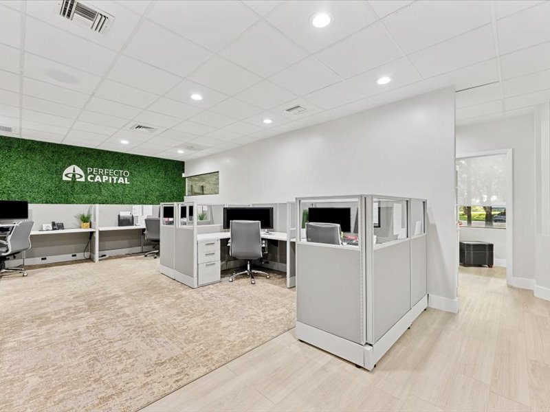 2295 NW Corporate Blvd, Boca Raton, FL à louer Photo intérieure– Image 1 sur 54