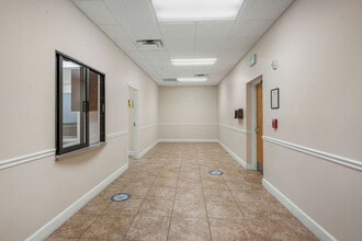 1713 US Highway 441 N, Okeechobee, FL à louer Hall d’entrée– Image 1 sur 35