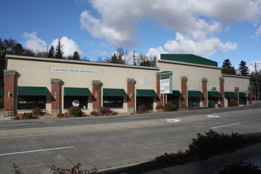 745 N Grand Ave, Pullman, WA à louer - Photo de l’immeuble – Image 2 sur 3