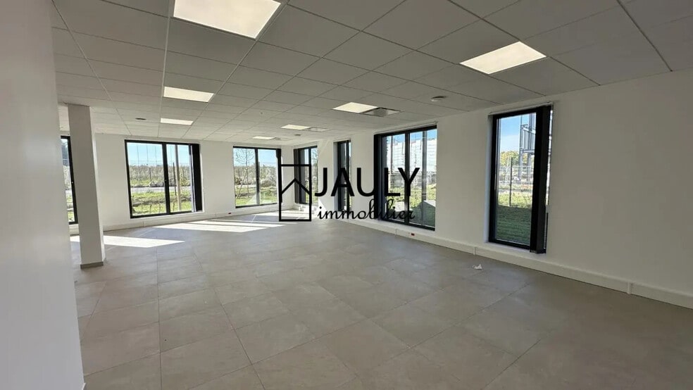 Industriel/Logistique dans Esbly à louer - Photo intérieure – Image 3 sur 13