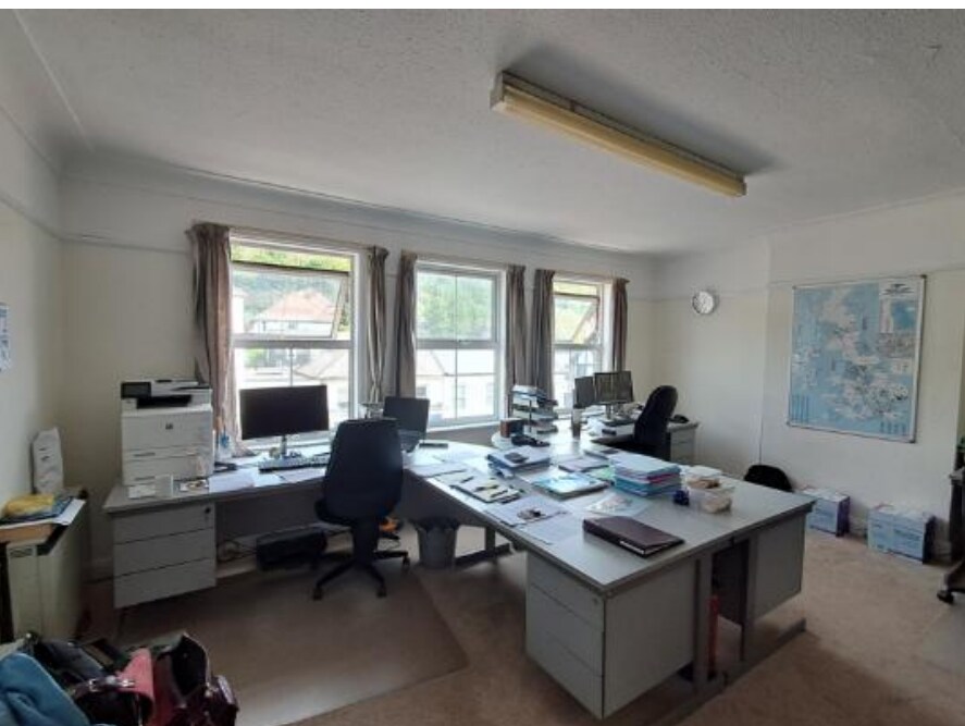 19 Croydon Rd, Caterham à louer Photo intérieure– Image 1 sur 4