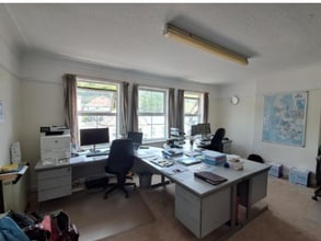 19 Croydon Rd, Caterham à louer Photo intérieure– Image 1 sur 4