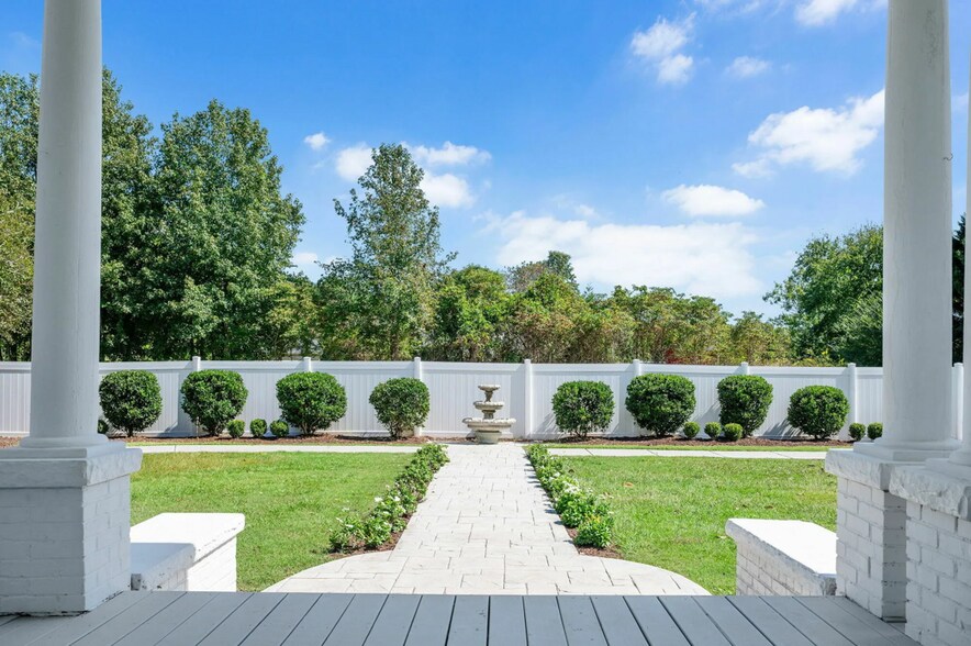 2239 Barber Mill Rd, Clayton, NC à vendre - Photo de l’immeuble – Image 3 sur 15