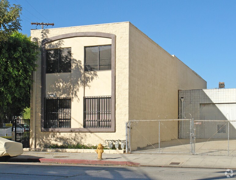 3223 La Cienega Ave, Culver City, CA à louer - Photo de l’immeuble – Image 3 sur 15